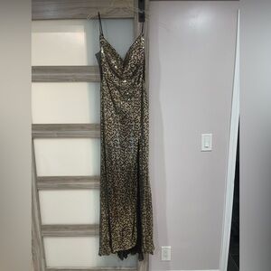 Elegant Leopard Print Maxi Dress